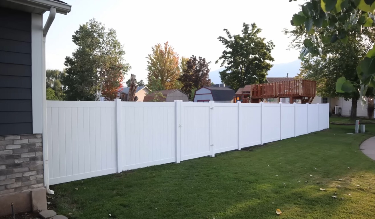 Local fence contractor serving Kiryas Joel and surrounding areas